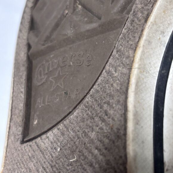 Converse All Star DC Comics Batgirl  Sneaker Women's size 7 Men's 5  - Good Cond - Picture 10 of 13